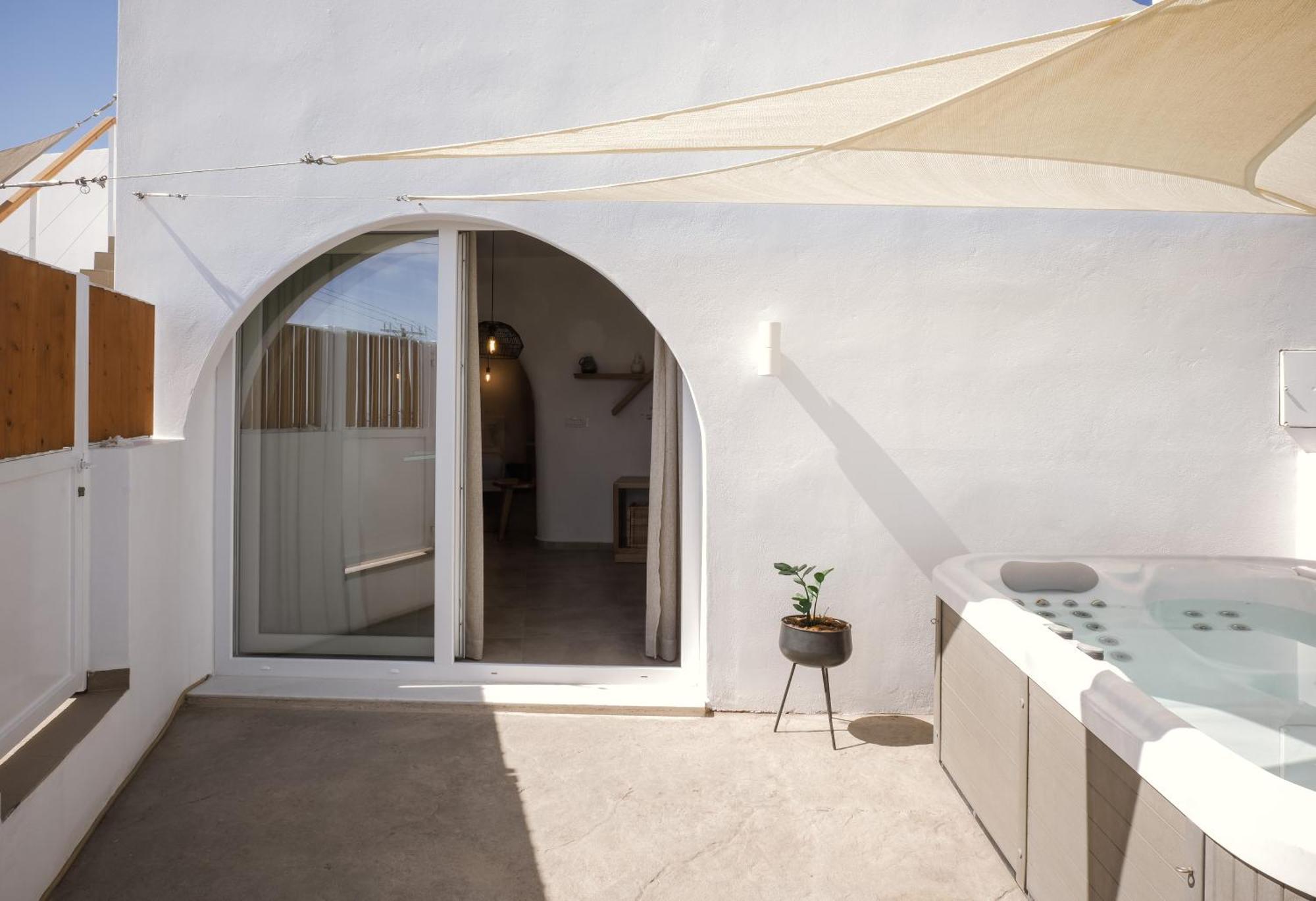 Valery Suites Fira  Exteriör bild