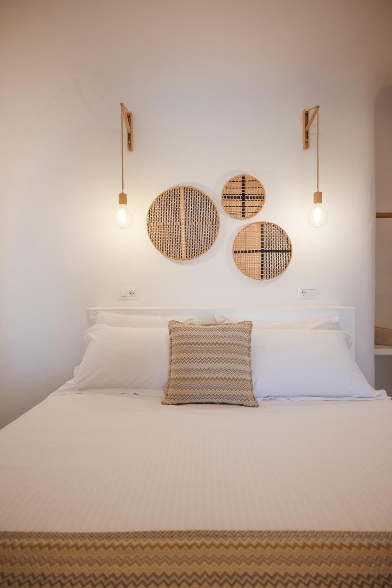 Valery Suites Fira  Exteriör bild