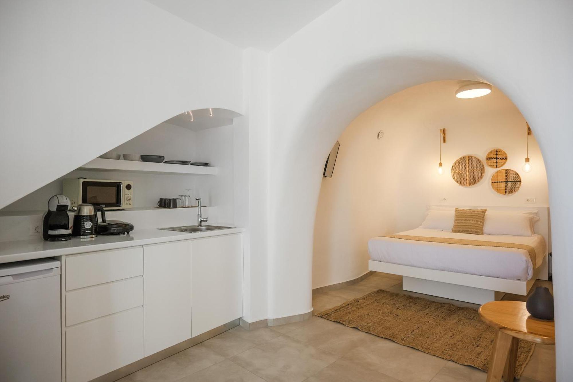 Valery Suites Fira  Exteriör bild