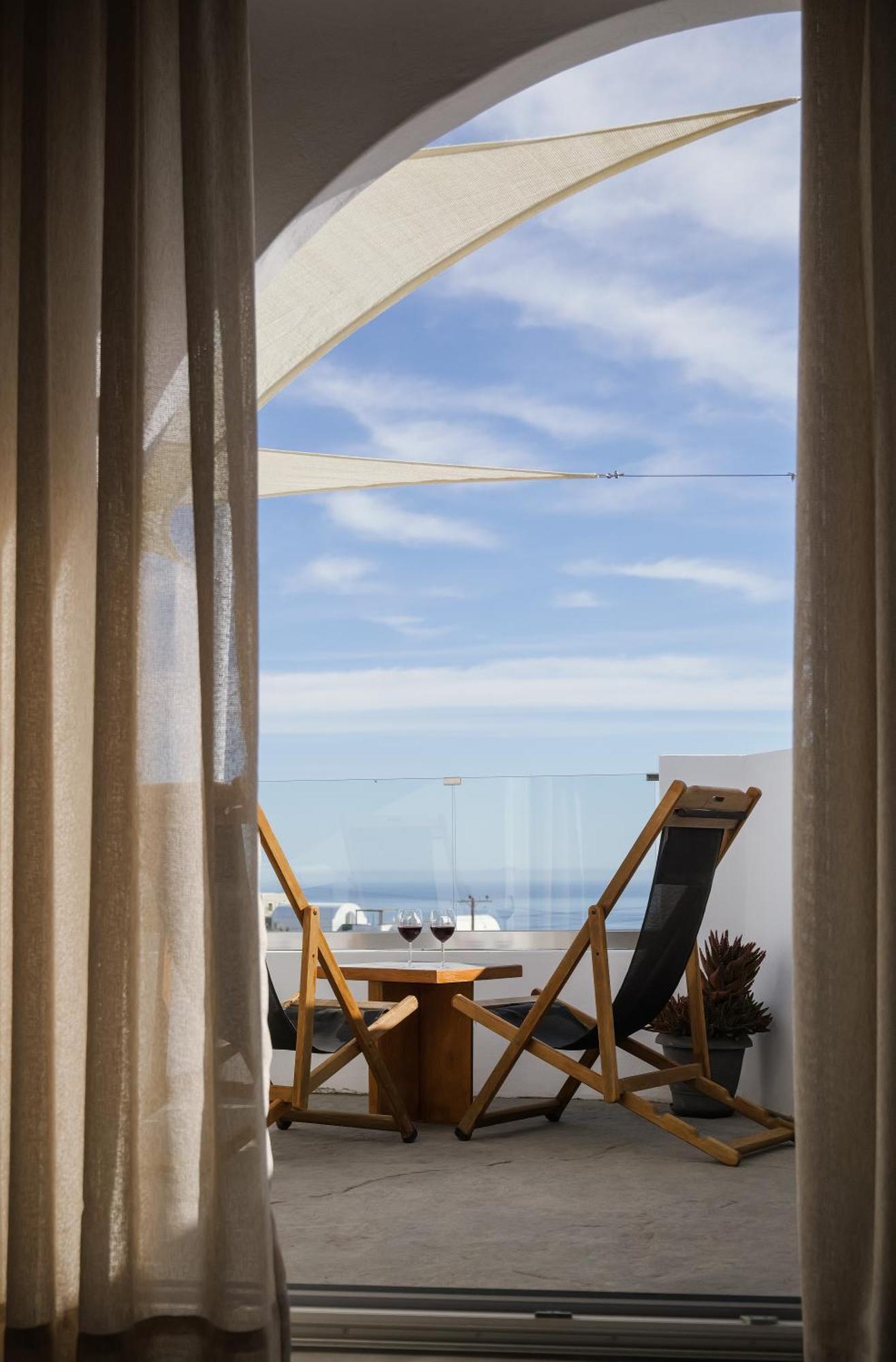 Valery Suites Fira  Exteriör bild