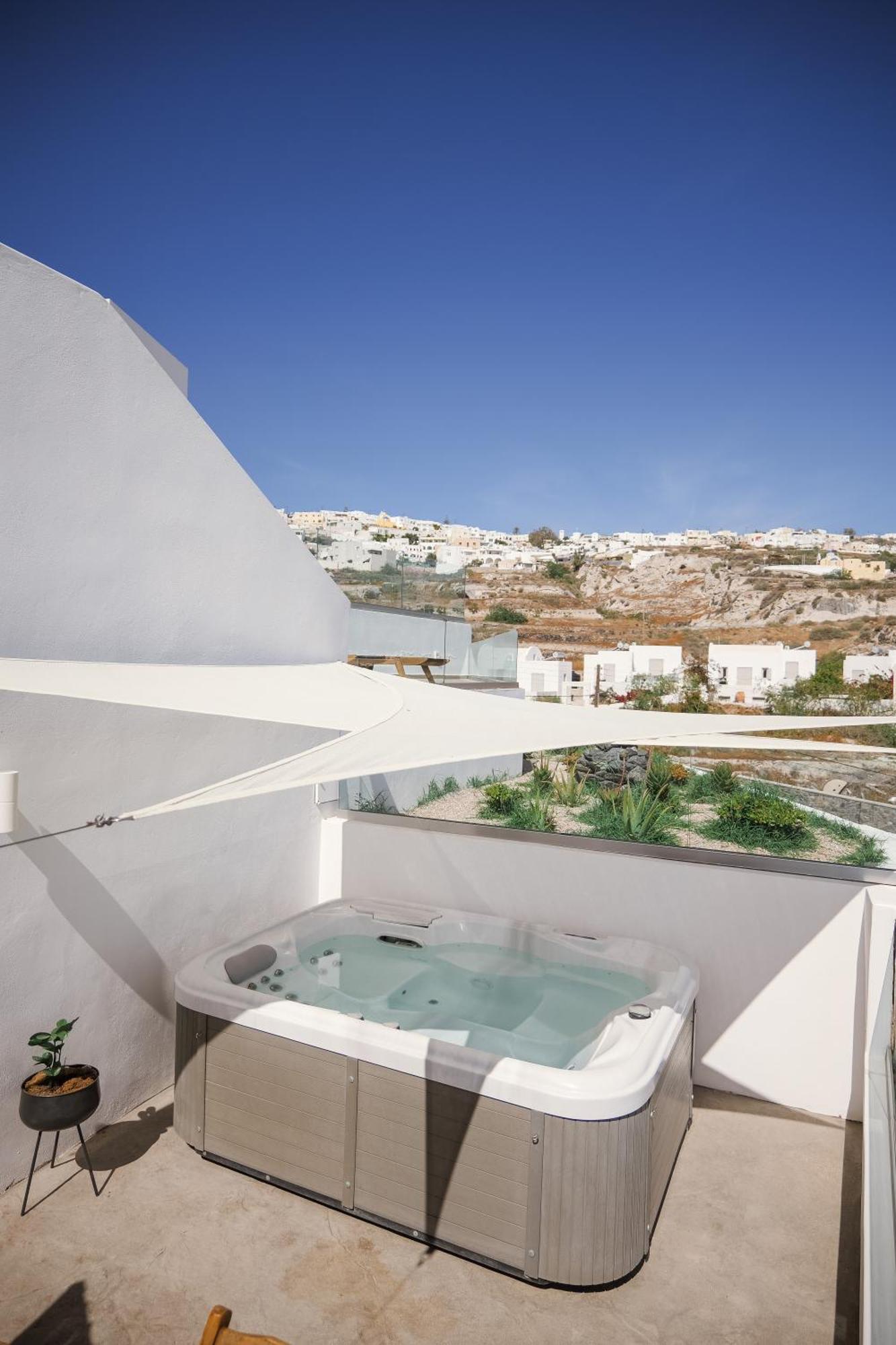 Valery Suites Fira  Exteriör bild