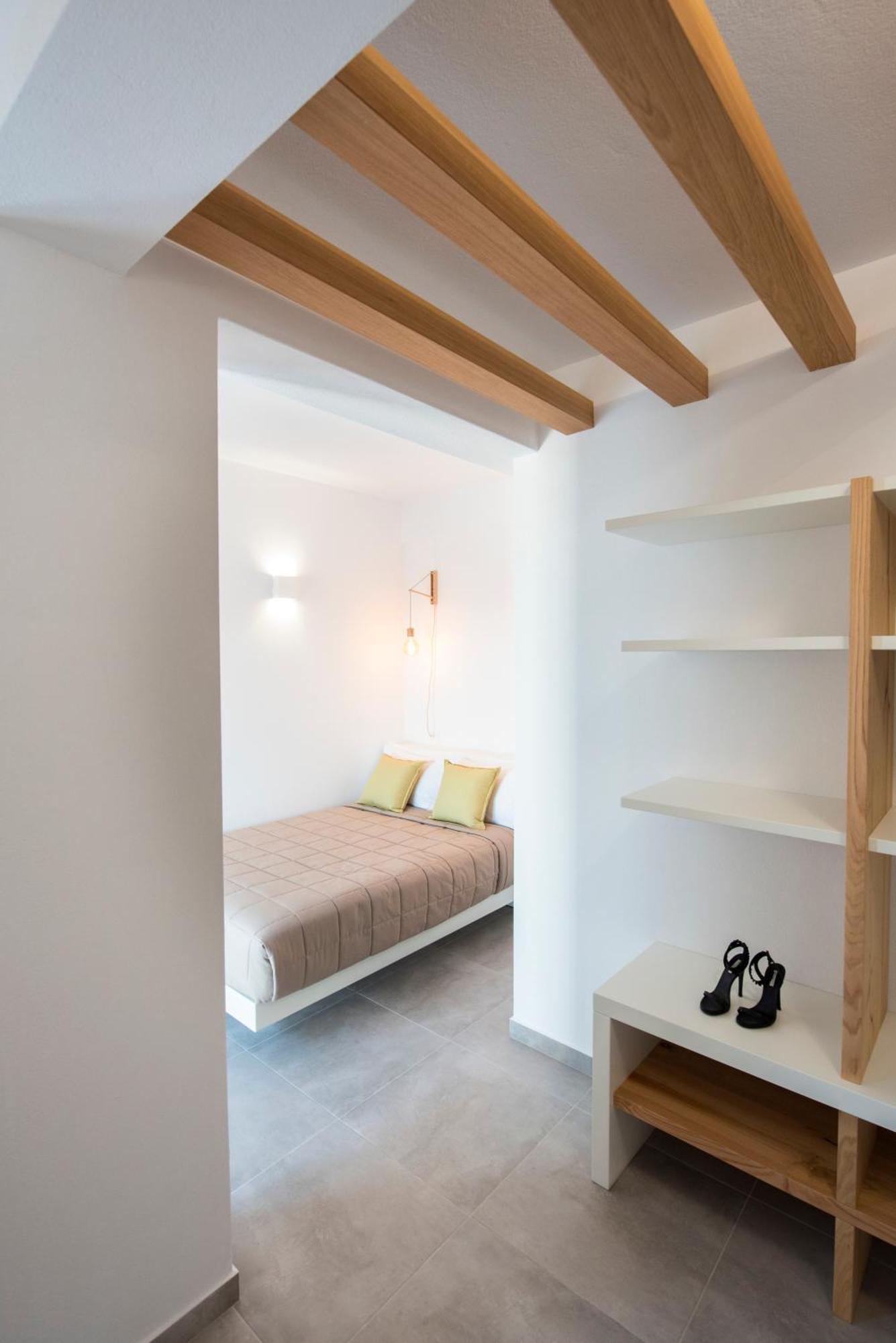 Valery Suites Fira  Rum bild