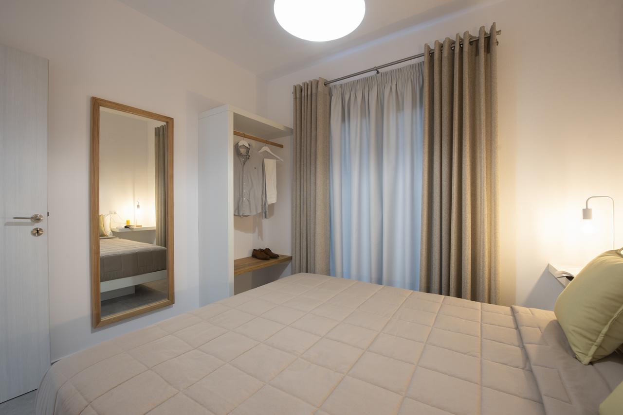 Valery Suites Fira  Exteriör bild