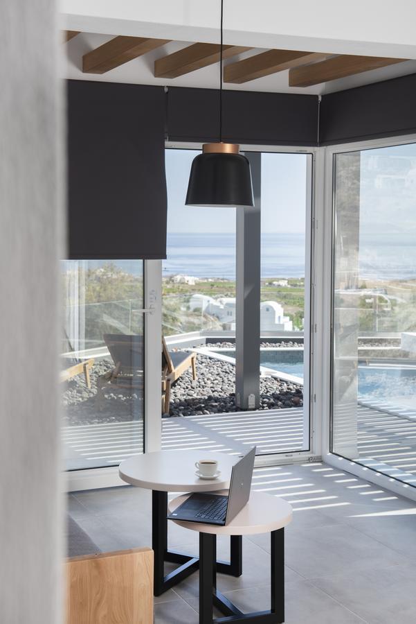 Valery Suites Fira  Exteriör bild