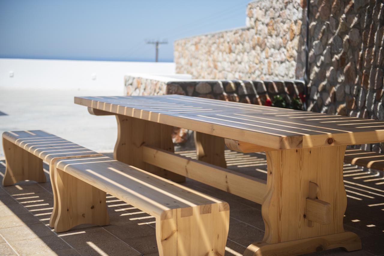 Valery Suites Fira  Exteriör bild